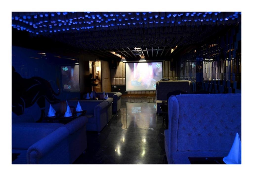 Hotel Shiwalik Regency Simlá Kültér fotó