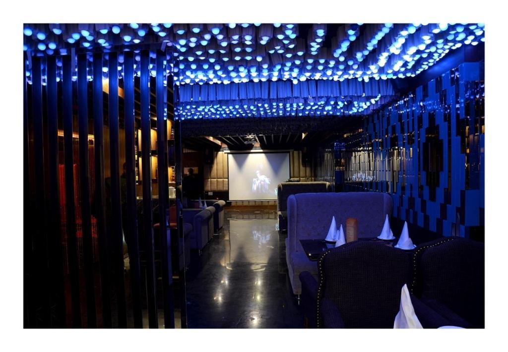 Hotel Shiwalik Regency Simlá Kültér fotó
